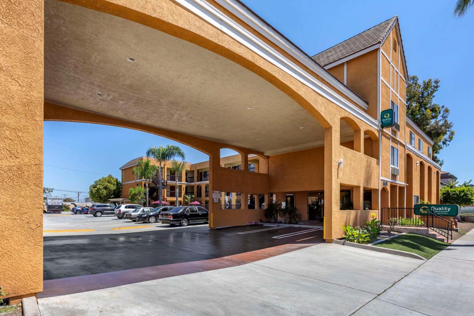 Quality Inn & Suites Westminster Seal Beach Exterior foto
